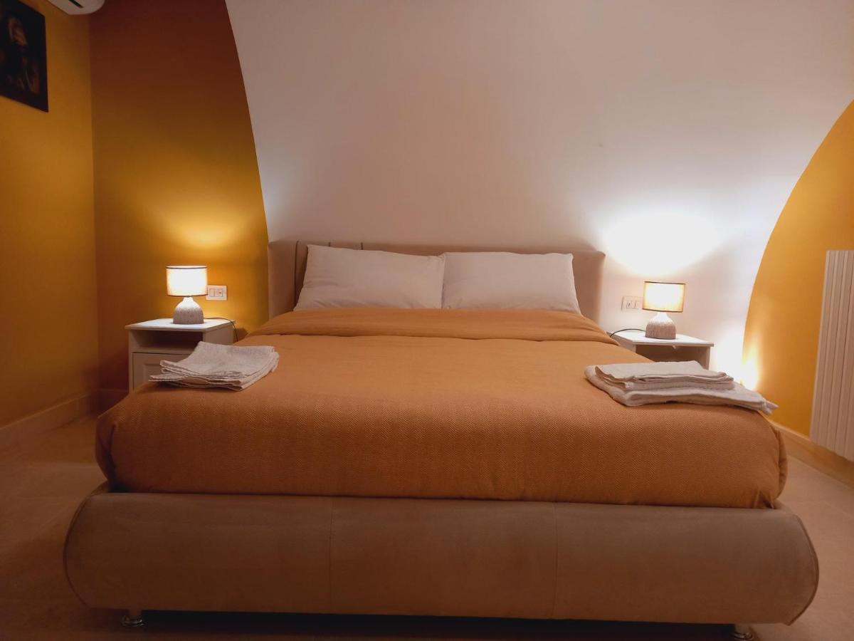 Bed & Breakfast Le Petit Palais - Napoli